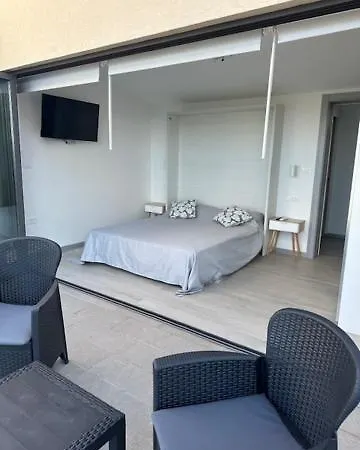 Fragrances Of Istria - La Lavanda Πούλα